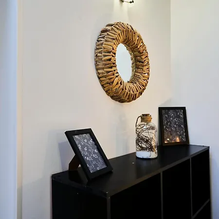 Ng Prestige - Balneo - Tv - Netflix - Wifi - Cour Apartment Roubaix