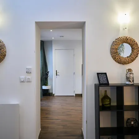 Ng Prestige - Balneo - Tv - Netflix - Wifi - Cour