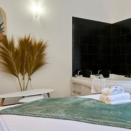 Ng Prestige - Balneo - Tv - Netflix - Wifi - Cour Apartment