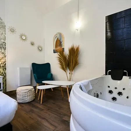Ng Prestige - Balneo - Tv - Netflix - Wifi - Cour Apartment Roubaix